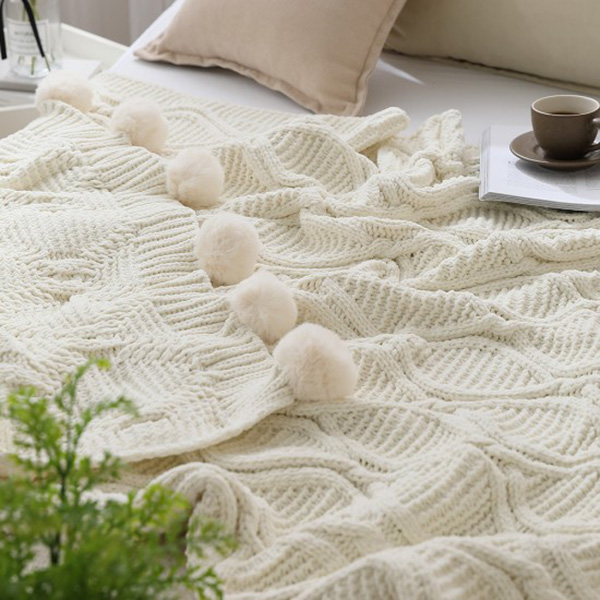 Cozy inn 簡約北歐雪尼爾球球毯-白 針織毯,披肩,冬毯
