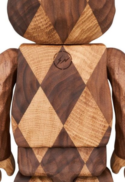 BE@RBRICK カリモク fragmentdesign carved wooden-LATTICE PATTERN 400％ 木頭 
