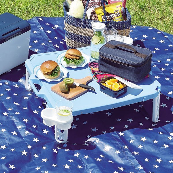日本製折疊野餐桌附置杯架-天空藍 
