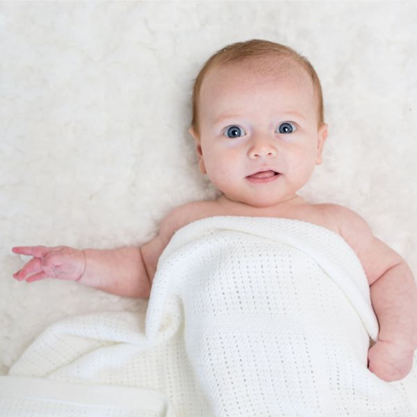 【lulujo】透氣涼感洞洞毯(米白) 加拿大lulujo,嬰兒毯,純棉,透氣被毯,洞洞毯,彌月禮,滿月禮,新生兒送禮,