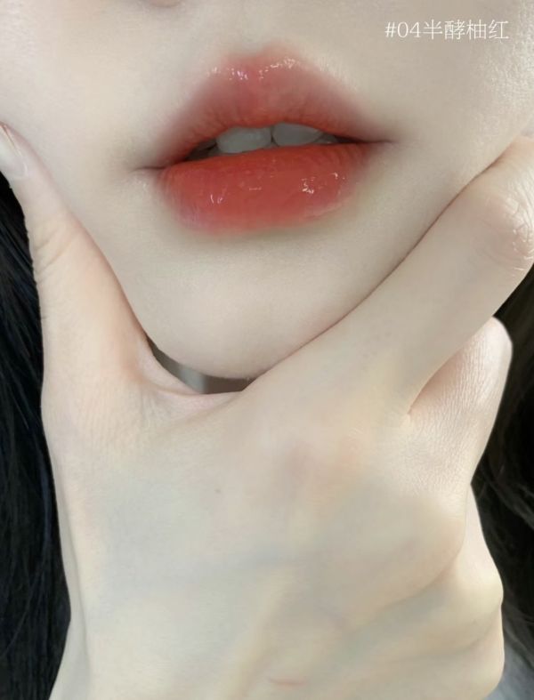 【Giorgio Armani 亞曼尼】奢華絲緞訂製水唇釉 