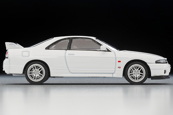 TOMYTEC 1/64 LV-N308c 日產 Nissan Skyline GT-R V-Spec N1 1995 model 白色 TOMYTEC 1/64 LV-N308c 日產 Nissan Skyline GT-R V-Spec N1 1995 model 白色