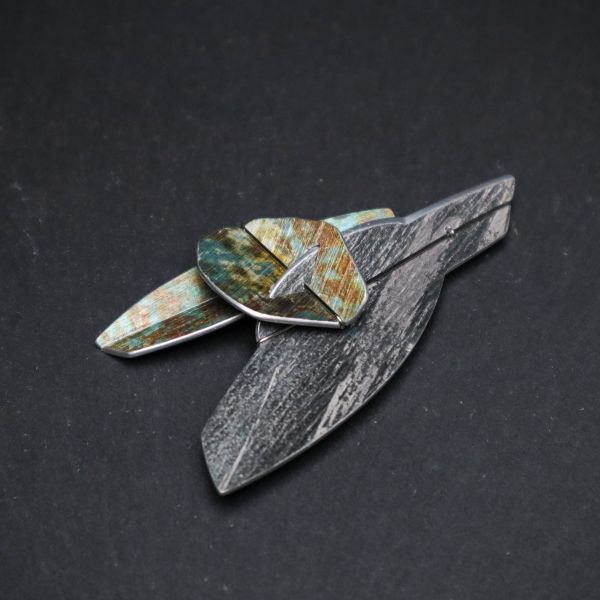【江枚芳 Meifang Chiang Metal Arts】隱形樹胸針 胸針,別針,衣帽針,鋁,陽極處裡