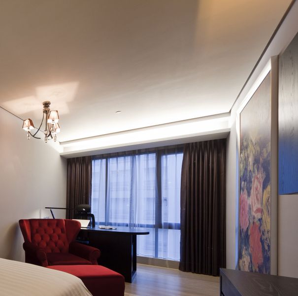 FX  Hotel  Taipei - Nanjing  walk_   about 8 mins to  Asia Poker Arena.4(N)The lowest price about us$349 