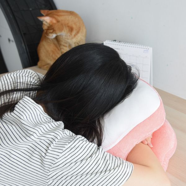 【療癒又好眠】貓掌午休睡抱枕 183