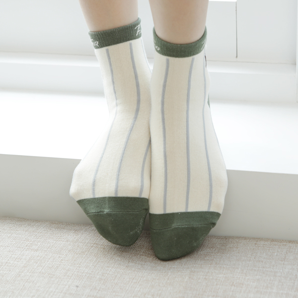 UMORFIL®膠原蛋白抗菌除臭襪(刺蝟線條款)共5色 女襪,台灣設計,台灣製造,文青,短襪,文創設計,刺蝟,膠原蛋白,居家良品,襪子