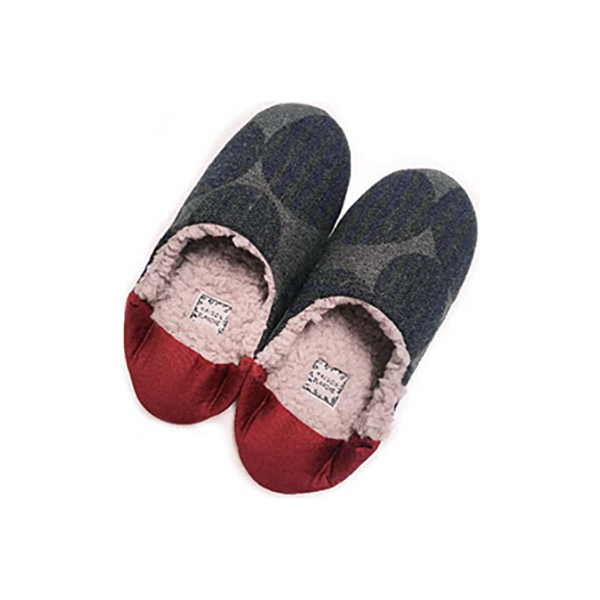 MaisonBlanche-日本製花卉搖粒絨男女室內拖鞋-共8色 