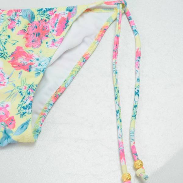 【漾著泳裝】玫瑰蕾絲比基尼短裙3件式-黃色 比基尼,泳裝,渡假,日本製,泳池