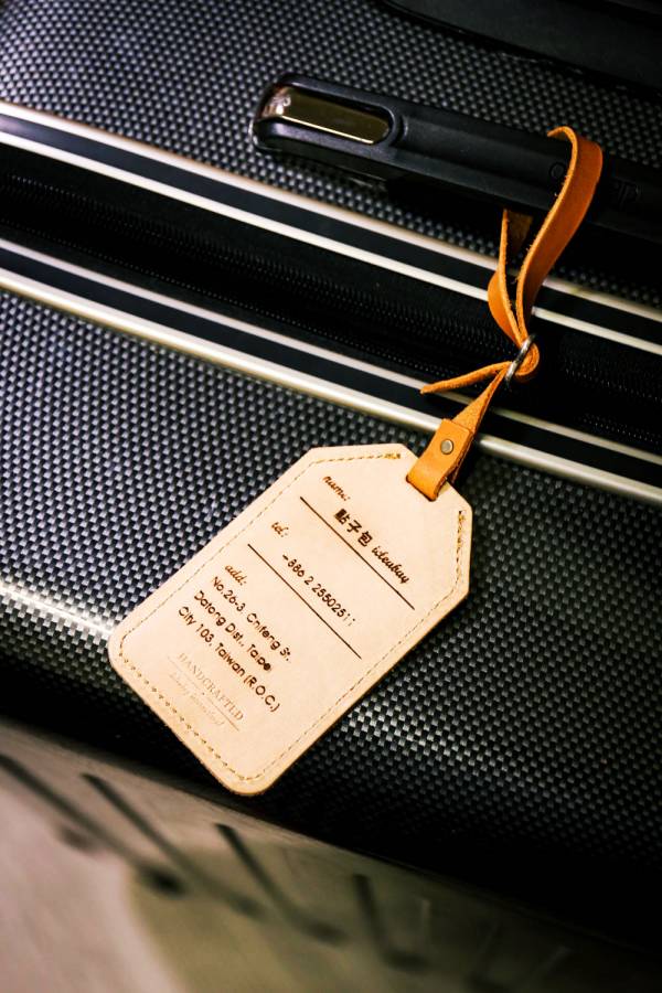 皮革雙面行李吊牌 出國,吊牌,吊飾,行李吊牌,行李牌,禮品,客製化,禮物