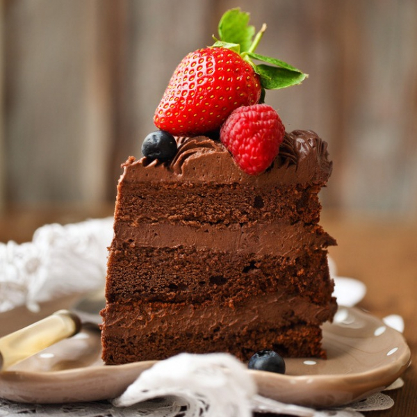 草莓巧克力切片蛋糕 