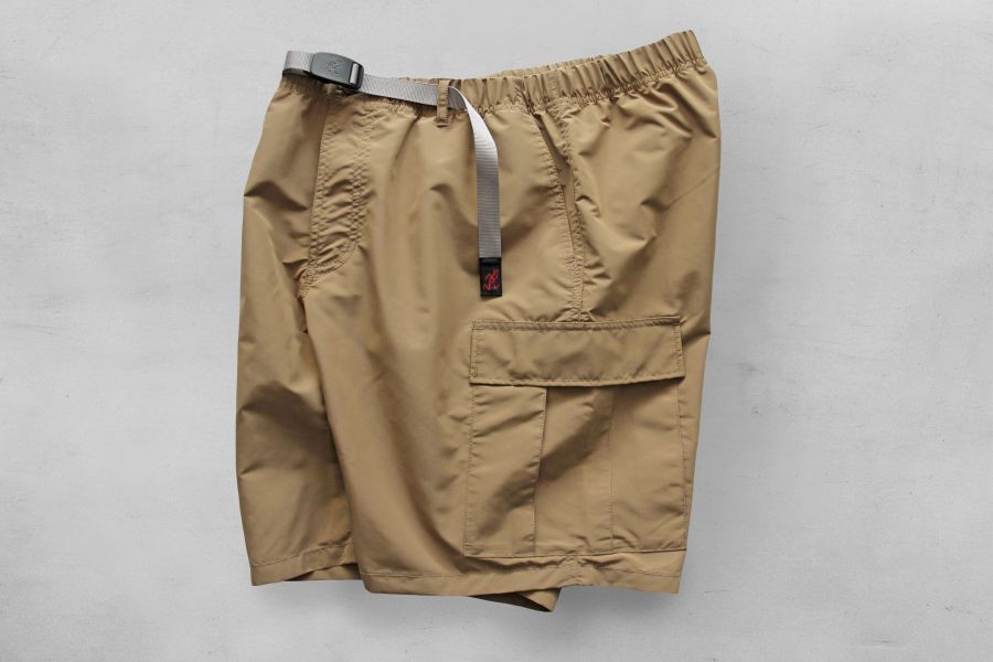Gramicci - Shell Cargo Short(TAN) Gramicci,山系名品,登山,22SS,大輪廓側邊口袋 ,褲檔底部裁片補強,隱藏式調節腰帶