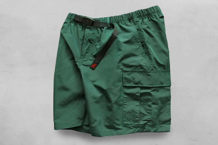 Gramicci - Shell Cargo Short(FOREST GREEN) Gramicci,山系名品,登山,22SS,大輪廓側邊口袋 ,褲檔底部裁片補強,隱藏式調節腰帶