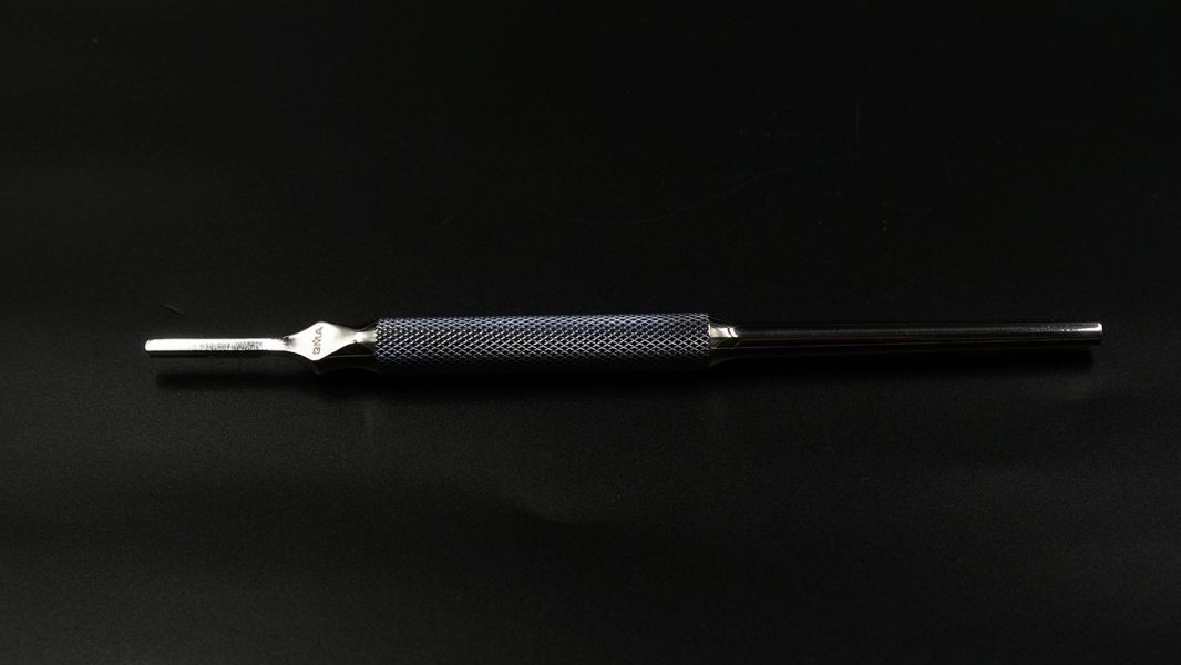 <預購>TIGT - 鈦鈵薄刃II - 鈦製刀鈵 + 日本百年大廠打造的薄型醫用刃 鈦金屬 小刀 EDC 刀具 TIGT