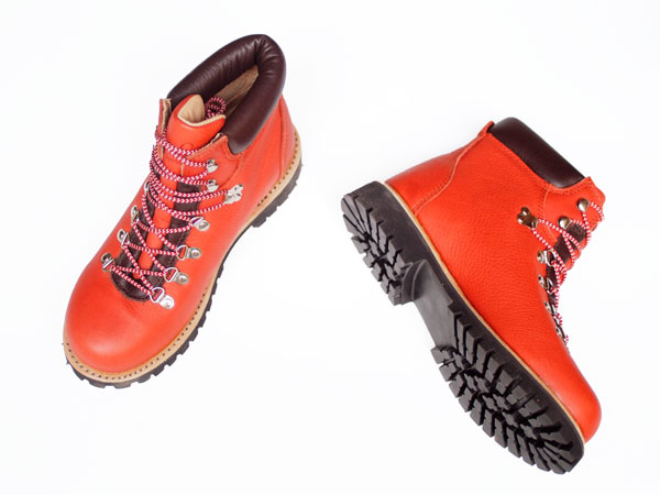 ASPEN Hiking Boots made with Waterproof Leather from Heinen 