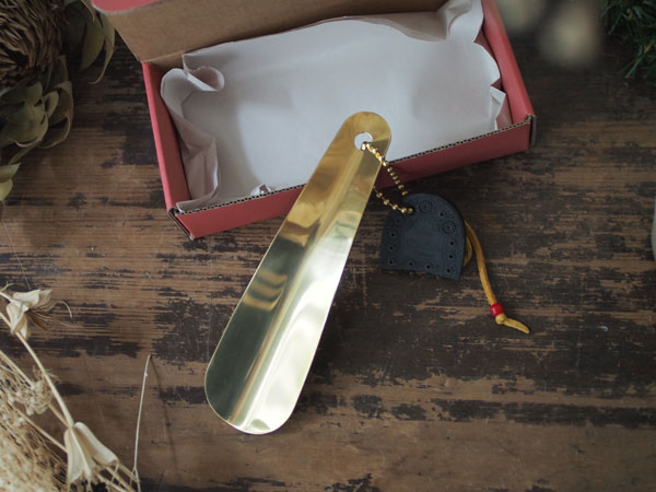 【Christmas gift】Brass shoehorn & Dr. Sole mini heel keychain 