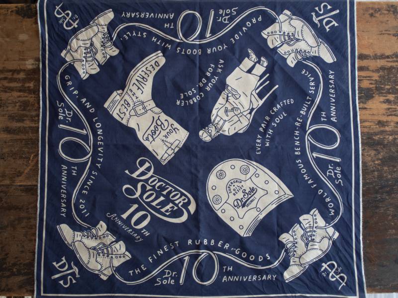 Dr. Sole 10th Anniversary Bandana(Ivory/Navy) drsole 方巾,復古方巾,海軍藍方巾,象牙白方巾