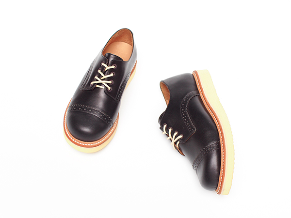 ABBEY British Derby Shoes (Brogues, not Oxfords) / BLACK 