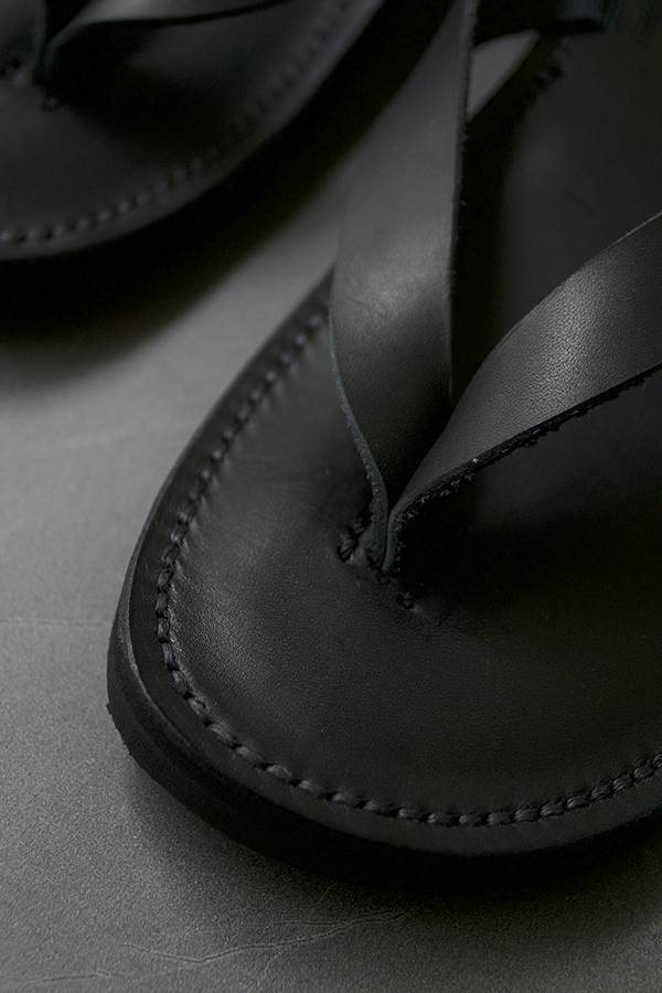 Dr. Sole x OGL Thong Style Leather Sandals/Black 
