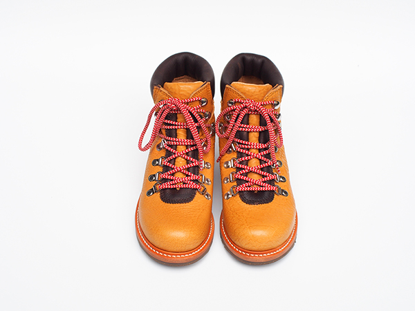 ASPEN Hiking Boots made with Waterproof Leather / YELLOW 