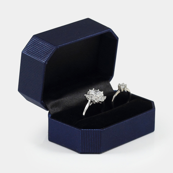 八角緞帶對戒盒(藍/紅)(黑底)送禮盒-飾品收納盒|收納首飾盒戒指、對戒、耳環、胸針、袖釦適用 飾品收納盒