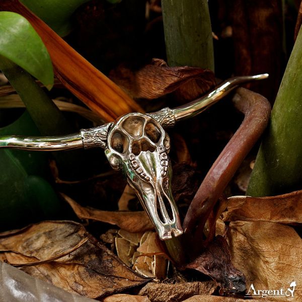 「牛頭骷髏」造型雕刻 純銀飾品項鍊|印地安系列推薦 動物骷髏項鍊推薦