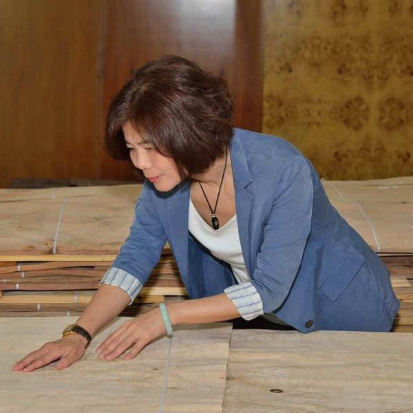 木質空間設計裝潢美學之研究—以德屋風格木皮板為例 裝潢,健康,德屋建材,木皮板,特色,黃金比例厚度,木皮,木質空間